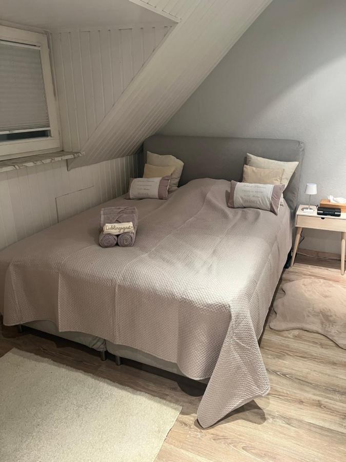 Sandys-Beachhouse Em 2024 Stadion -16 Fahrminuten Ferienwohnung Abtei Brauweiler Business Kueche Klima Parken Relax Travel Work Koeln Naehe Pulheim Esterno foto