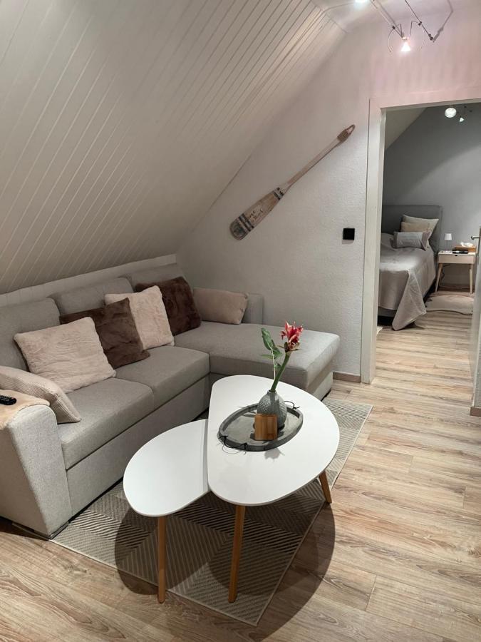 Sandys-Beachhouse Em 2024 Stadion -16 Fahrminuten Ferienwohnung Abtei Brauweiler Business Kueche Klima Parken Relax Travel Work Koeln Naehe Pulheim Esterno foto