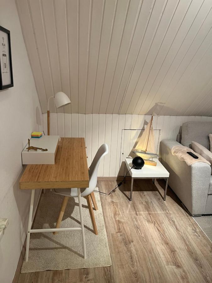 Sandys-Beachhouse Em 2024 Stadion -16 Fahrminuten Ferienwohnung Abtei Brauweiler Business Kueche Klima Parken Relax Travel Work Koeln Naehe Pulheim Esterno foto